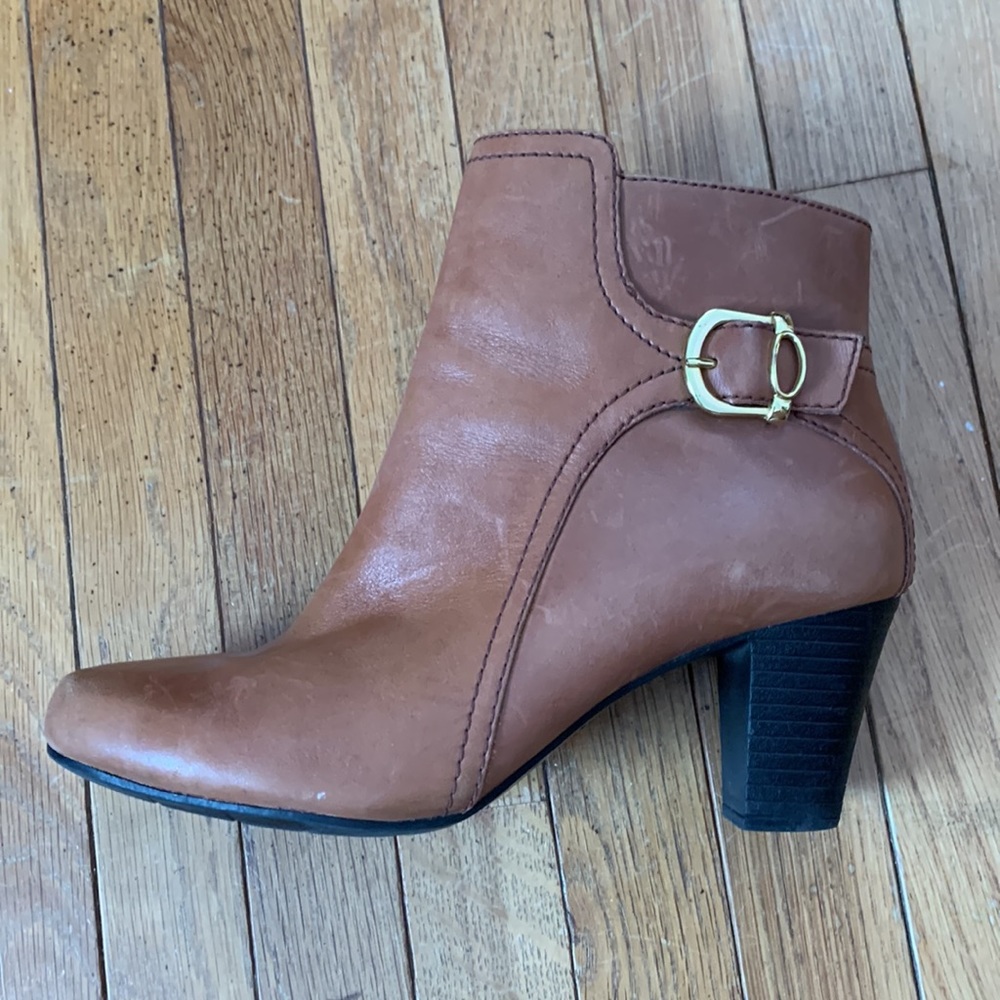 Clark’s booties - Picture 4 of 7